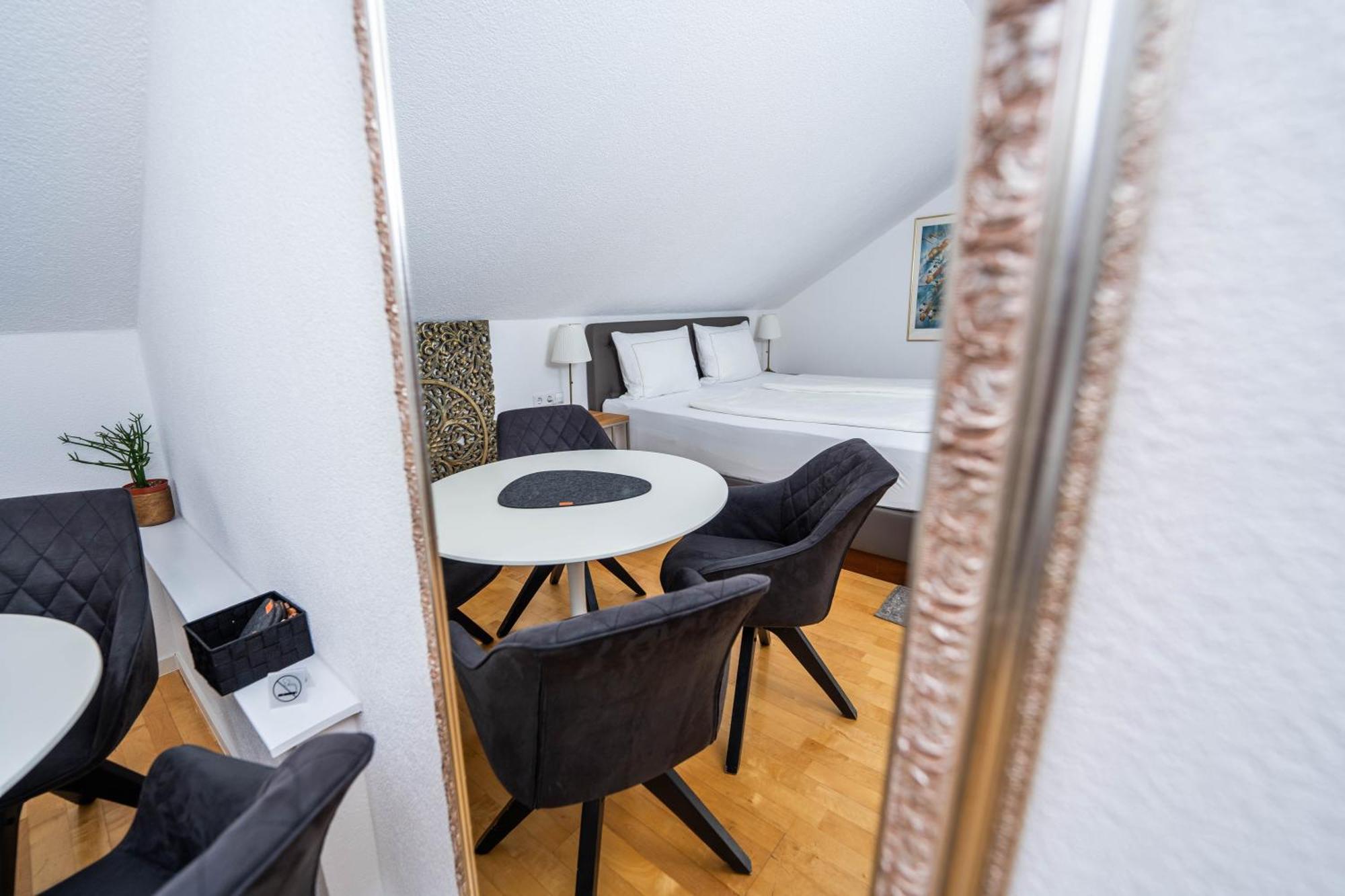 City Apartments Fn L7 Klimatisiert-Mit Kueche FDH Εξωτερικό φωτογραφία
